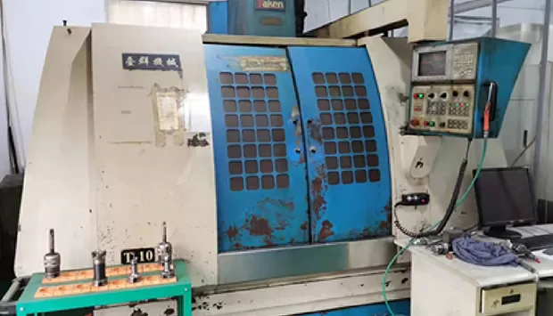 Betreten des CNC-Feldes
